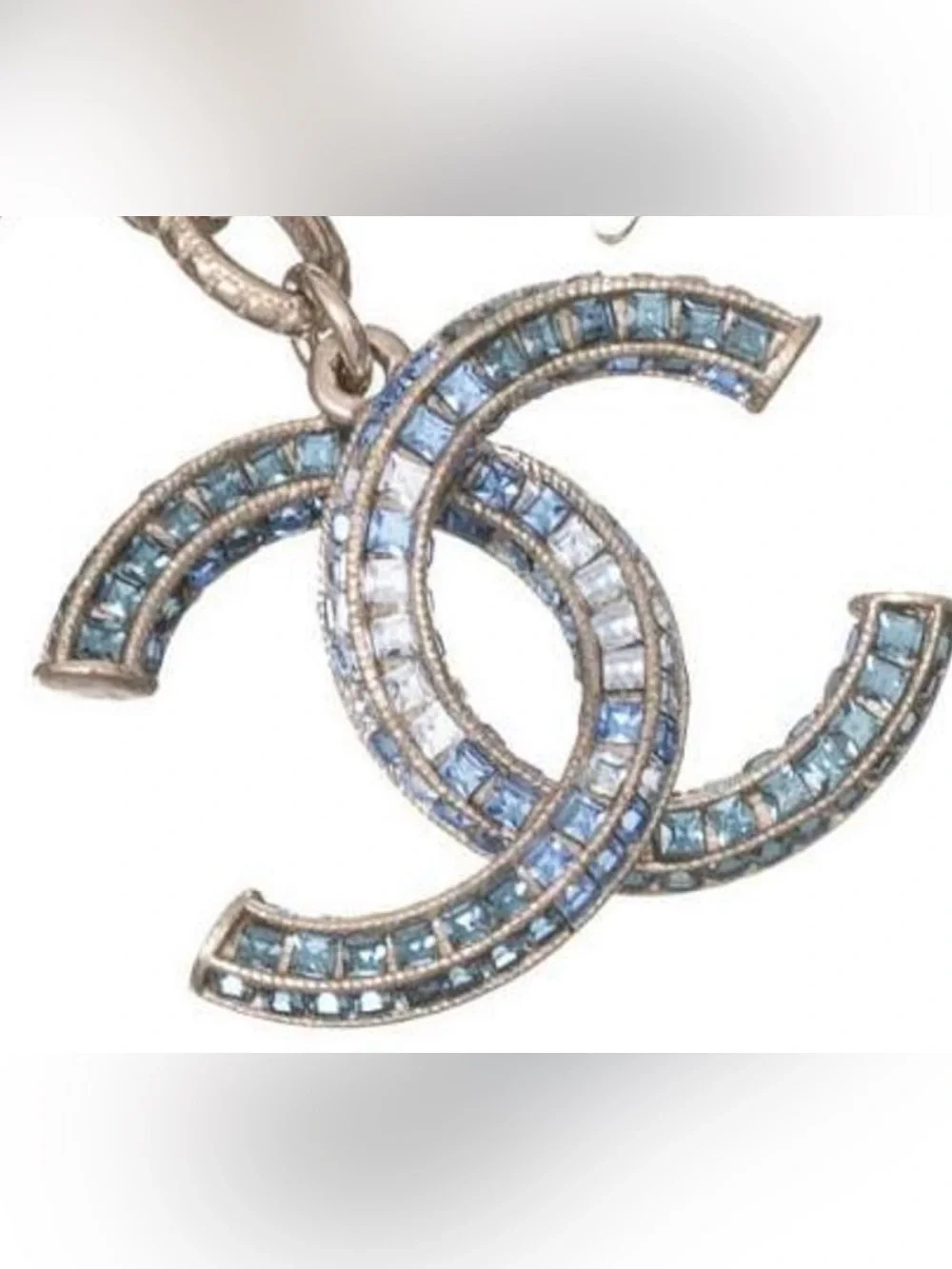 CHANEL iconic interlocking